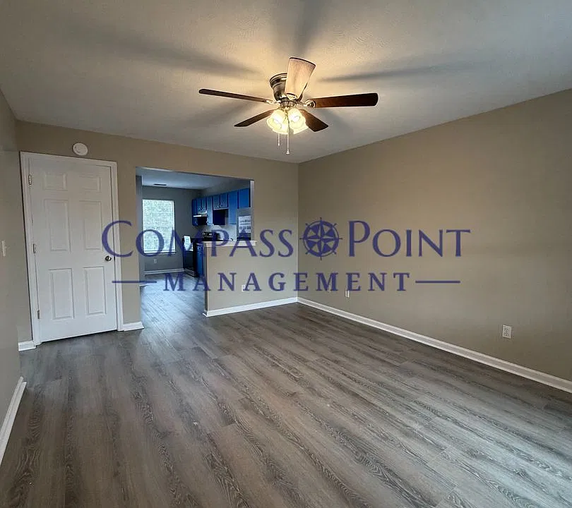 201-389 Poplar Circle
