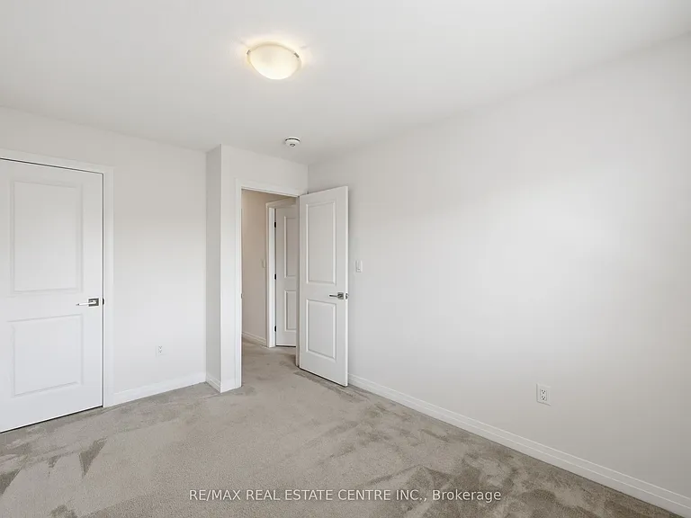 37 Greenwich Ave — Photo 36