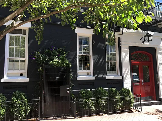 Rented by Compass | media 14