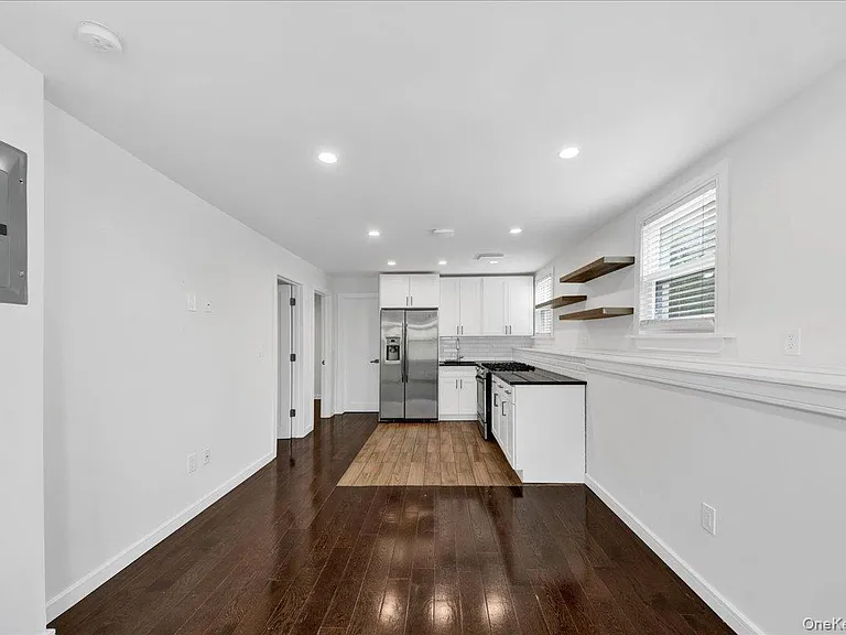 23 Colin St #GROUND FLOOR — Photo 10