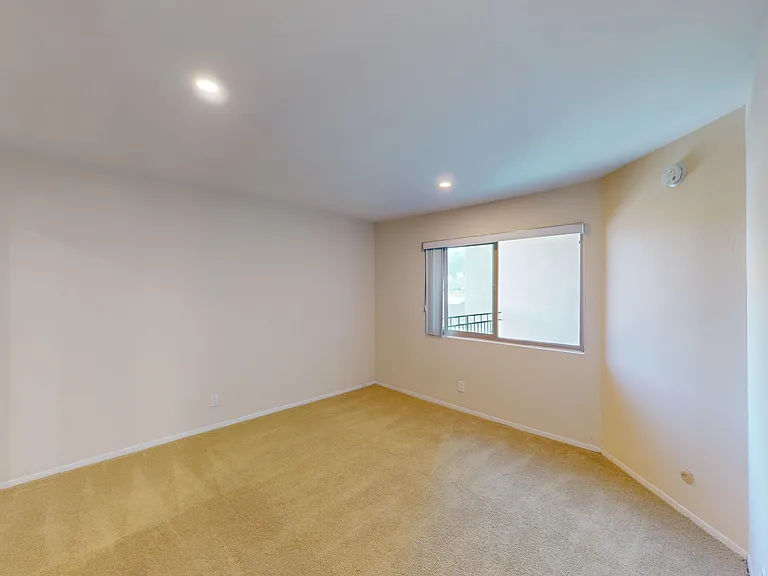 The Willows Apartments — Photo 26