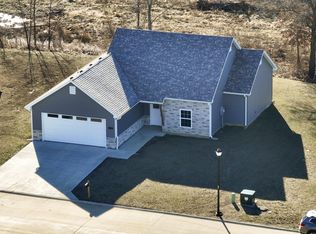 1738 Sierra St, Mexico, MO 65265