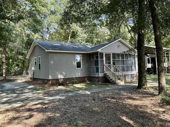 2939 Princess Pond Rd, Summerton, SC 29148
