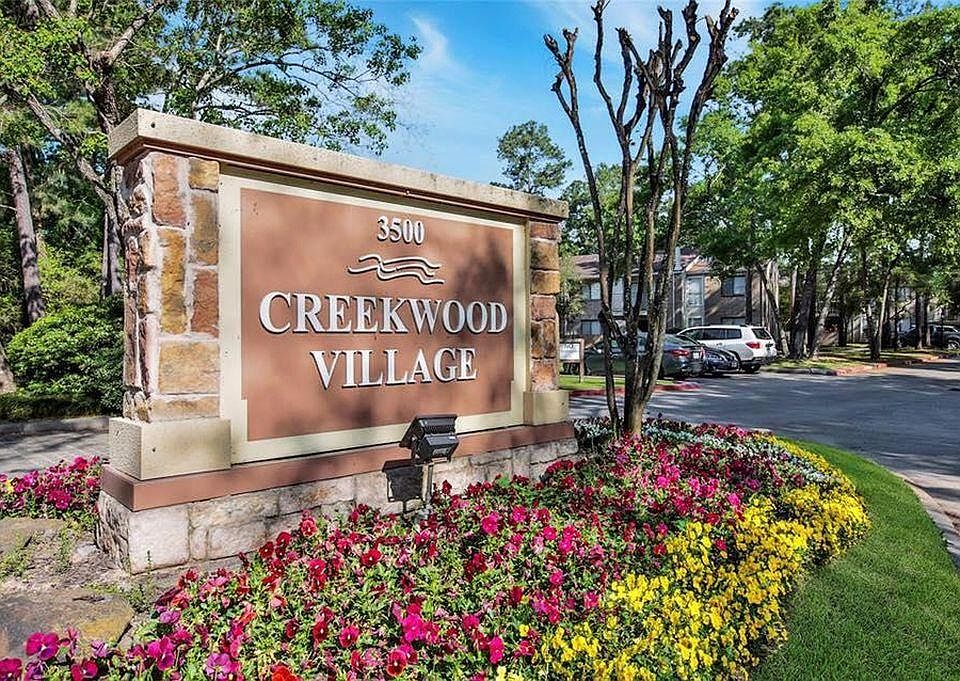 Welcome to Creekwood Village.