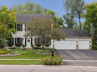 13850 Pennock Ave, Apple Valley, MN 55124