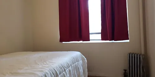 Rented by R New York