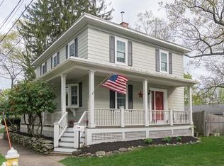 9 Oak St, Danvers, MA 01923