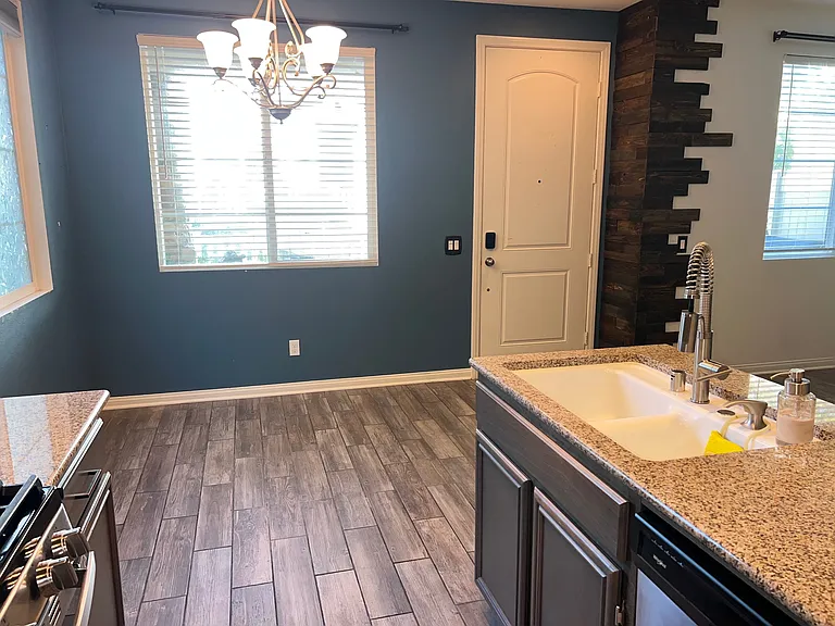 1707 Frangipani Ave — Photo 9