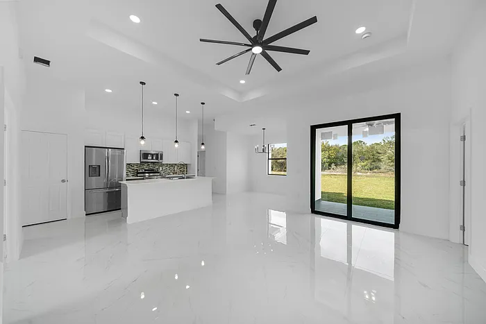 334 Ranch Ave — Photo 3