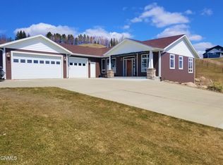 3008 Hillside Rd NW, Mandan, ND 58554