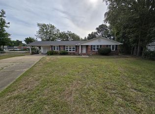 314 Lesesne Ct, Sumter, SC 29150