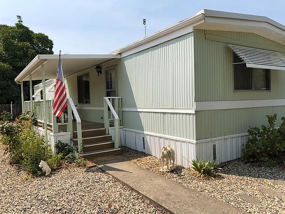 3rd image of 8831 State Highway 70 Space 16