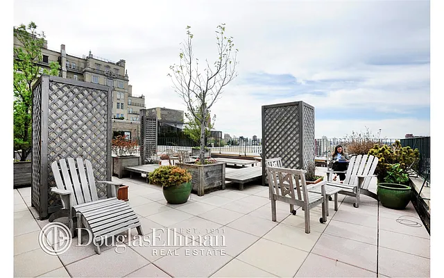 Sold by Douglas Elliman | media 7