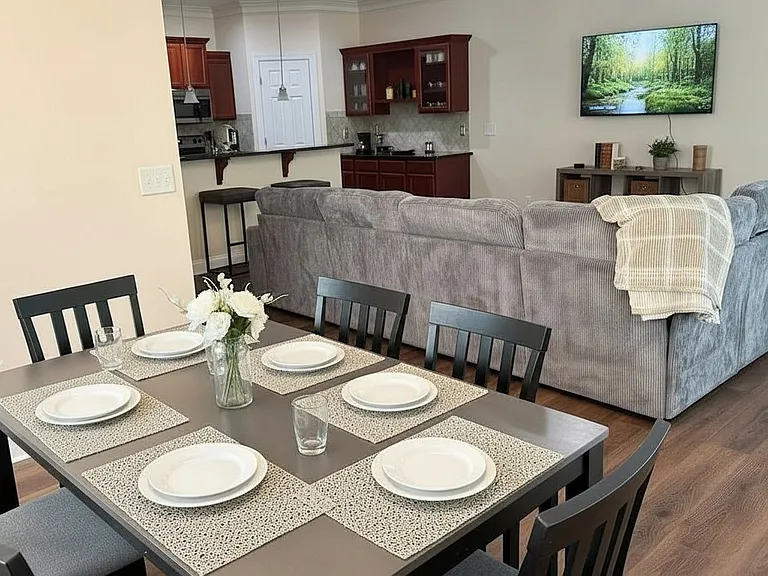 1514 Ben Park Way — Photo 6