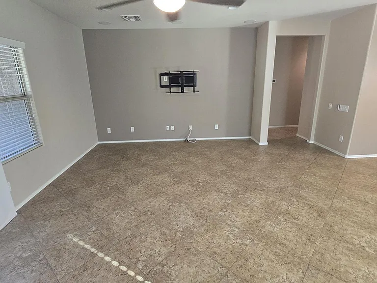 10826 W Avenida Del Rey — Photo 14