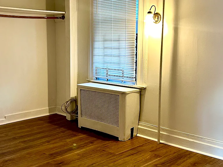 36 Tiffany Pl — Photo 11