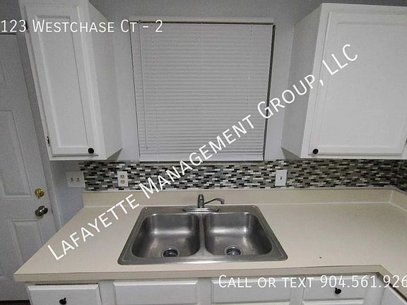 5th image of 5123 Westchase Ct APT 2