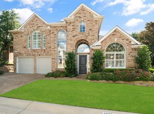 8915 White Pine Ln, Dallas, TX 75238