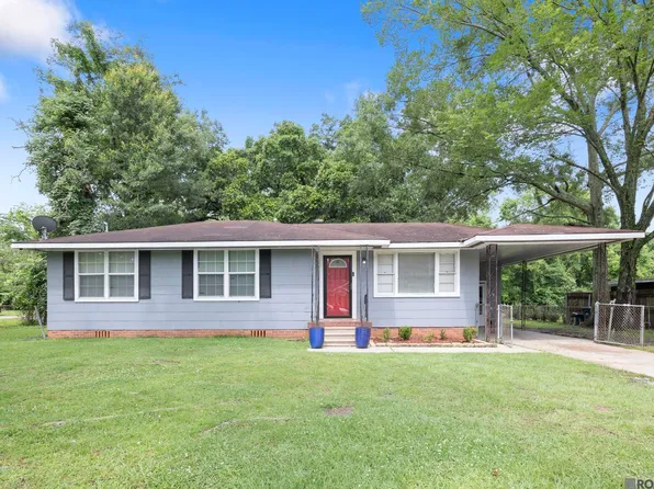 3533 Lone Oak Dr, Baton Rouge, LA 70814