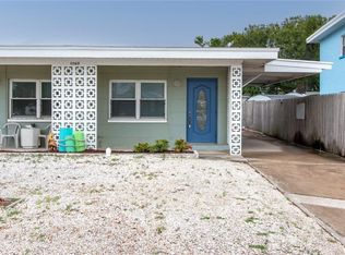11065 2nd St E, Treasure Island, FL 33706
