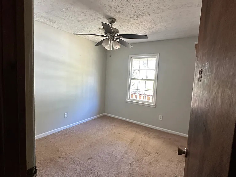 1025 Flint Hill Hwy — Photo 5