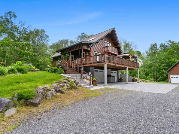 13 Chestnut Hill Road, Farmington, NH 03835