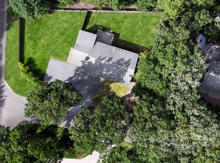 3 Chapel Ln, East Hampton, NY 11937