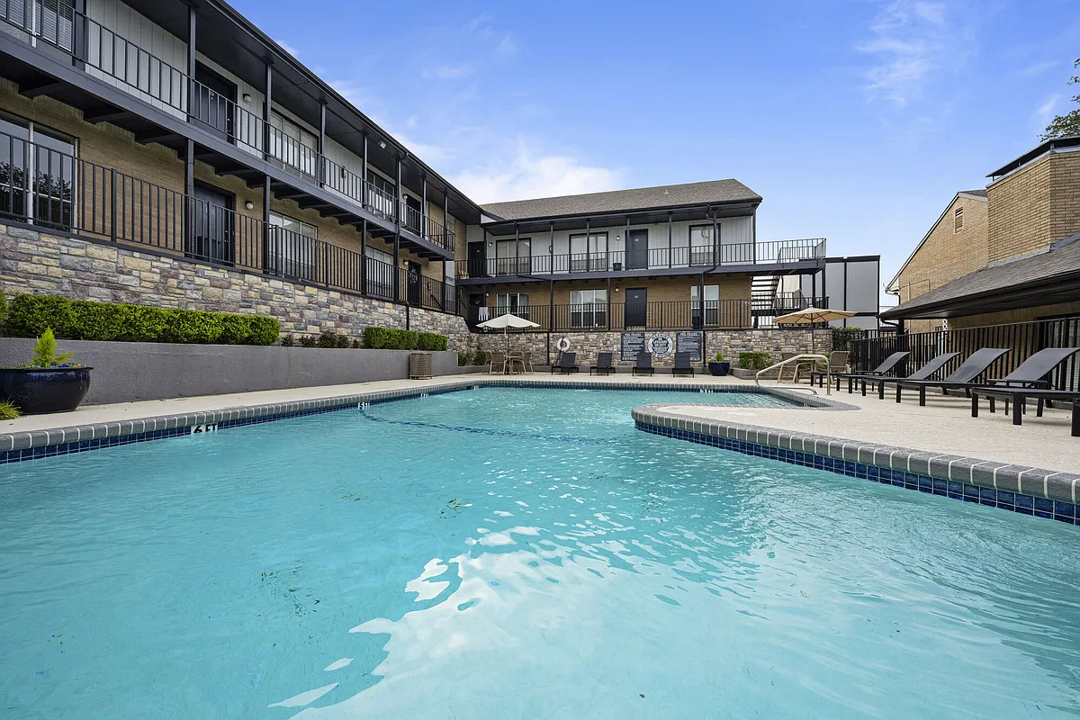 Building Photo - Lakeridge Heights