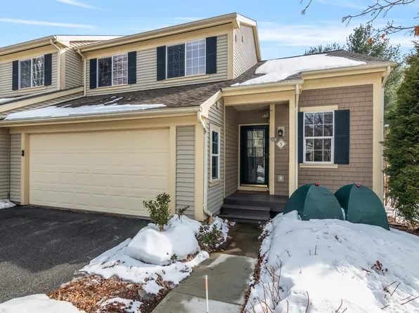 5 Thrush Lane, Essex, VT 05452