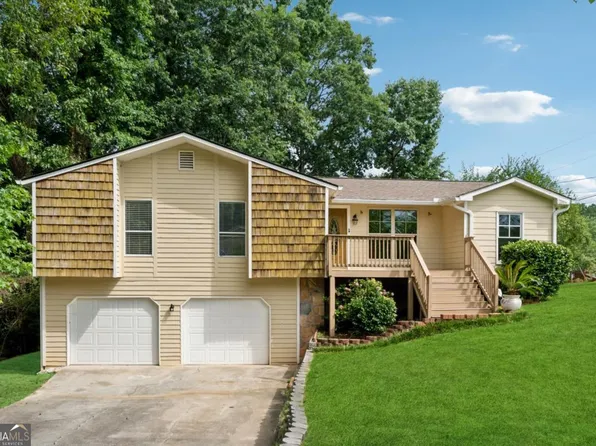 3753 Eli Dr, Snellville, GA 30039