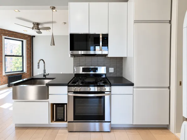 111 East 119th Street image 1 of 11