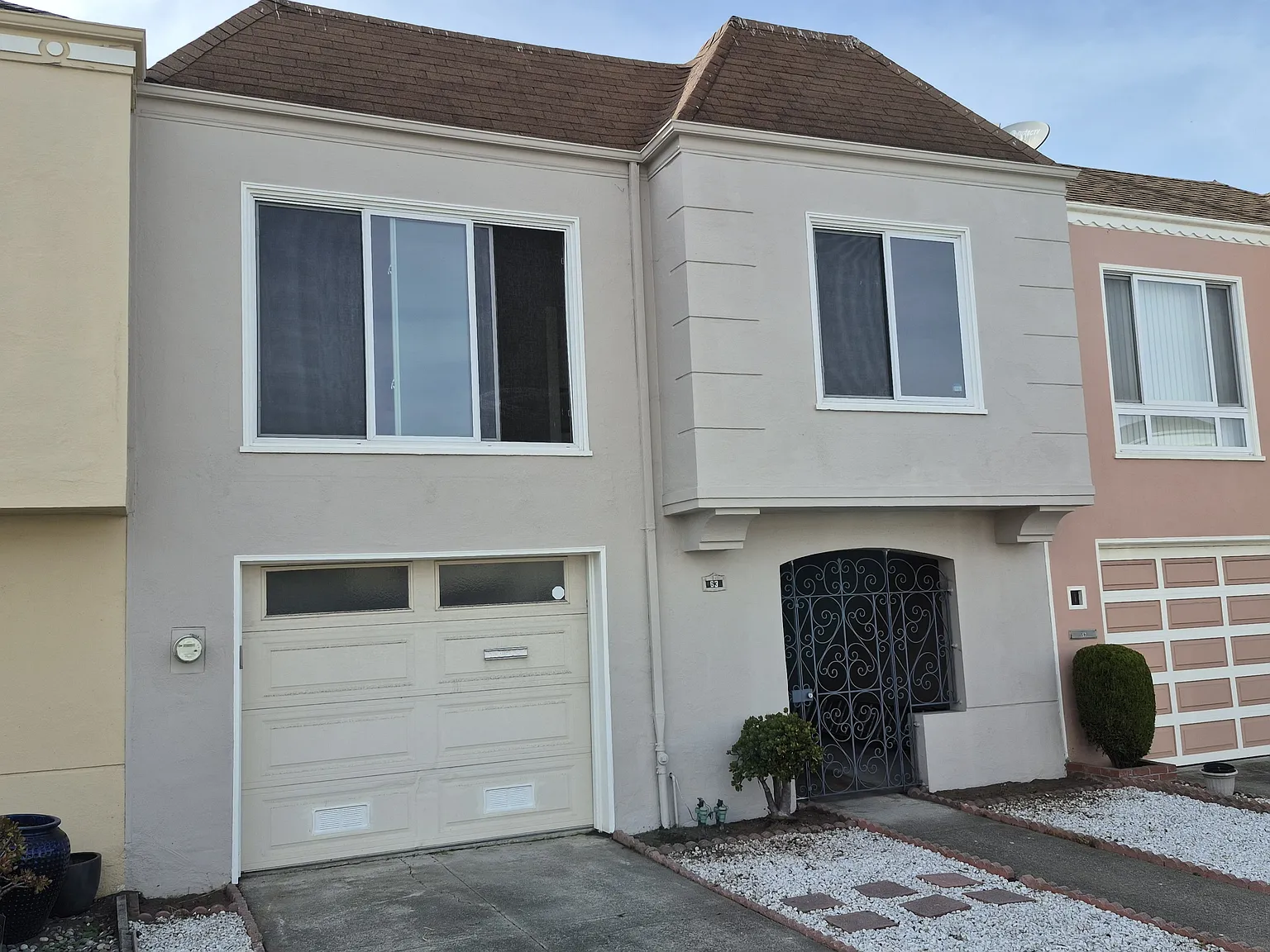 63 Riverton Dr — Photo 1