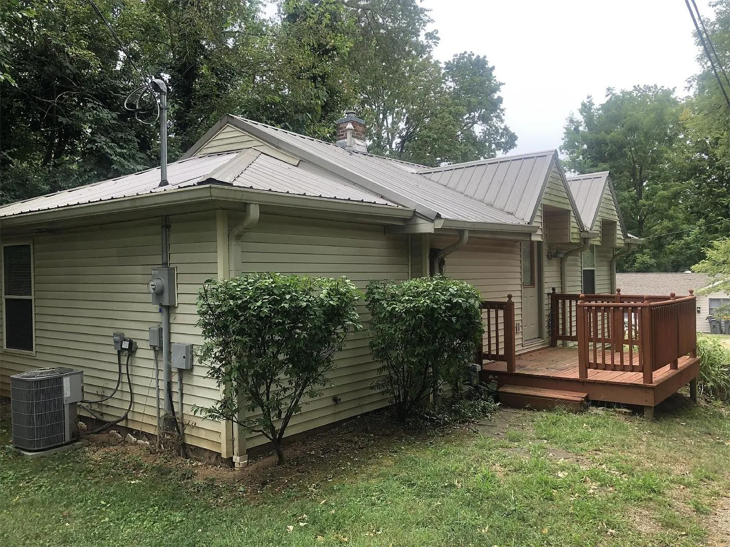 3 Bedroom/2 Bath House Close to Stadium! — Photo 4