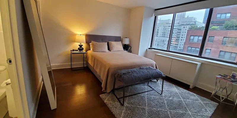 Rented by Corcoran | media 6