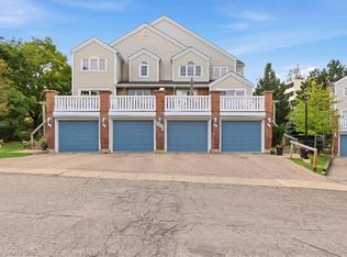 502 Beechwood Dr #3, Waterloo, ON N2T2C5