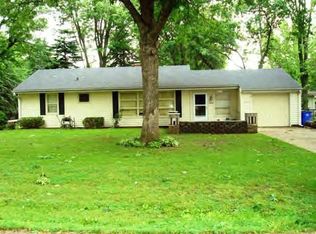 1404 W Highland Pl, Decatur, IL 62526