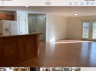 455 Bob Spring Rd APT 22, Wytheville, VA 24382