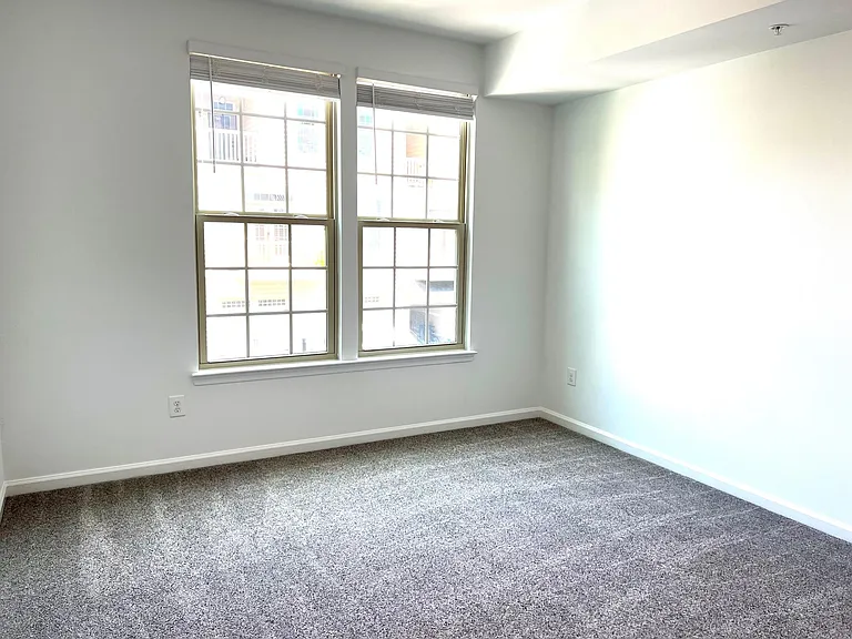 25884 Racing Sun Dr — Photo 16