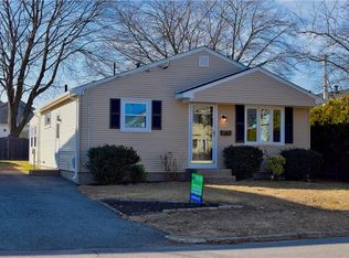 43 Tobie Ave, Pawtucket, RI 02861