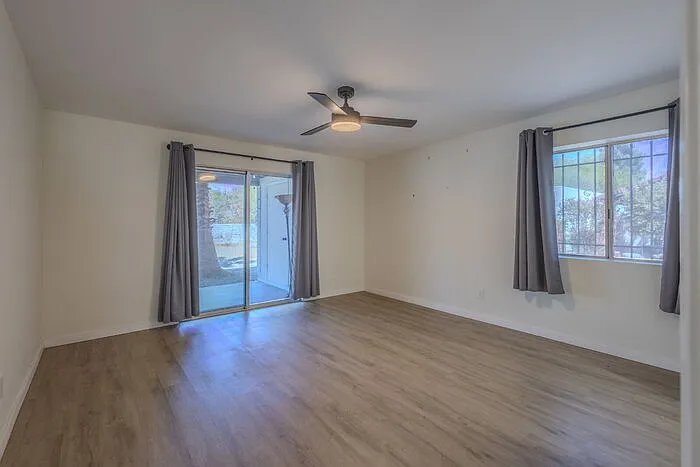 1321 N Paseo Maravilloso — Photo 11