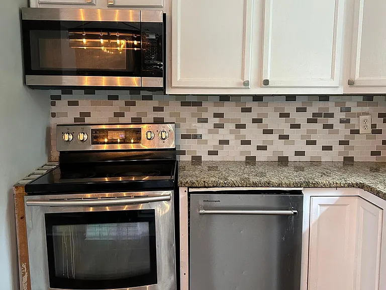 3193 Abbeywood Dr — Photo 6