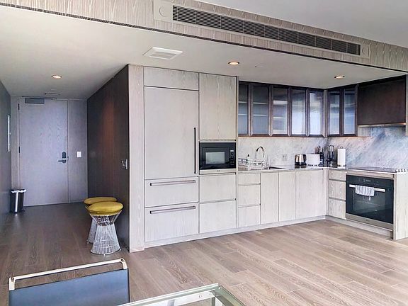 3rd image of 1000 Auahi St #3408