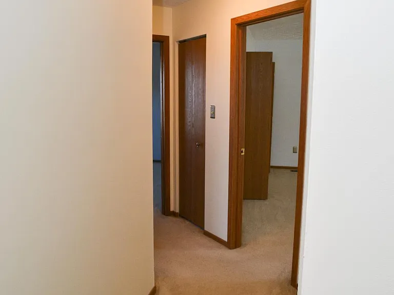 152 Villa Dr #NORTH HILLS — Photo 22