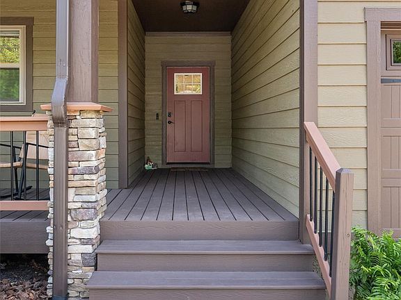 4th image of 17 Asher Ln