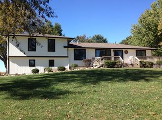 25327 P Rd, Holton, KS 66436