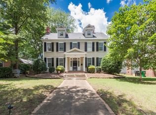 214 Grandin Rd, Charlotte, NC 28208