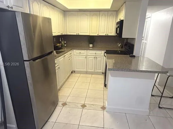 3090 Coral Springs Dr APT 1, Pompano Beach, FL 33065