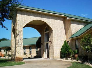 1601 Chisholm Trl, Salado, TX 76571