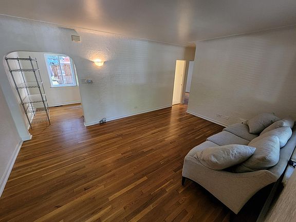 Living room (couch not inlcuded)