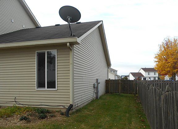 4th image of 2051 Kathleen Cir